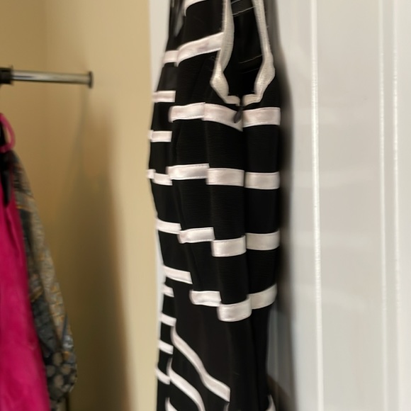 Joseph Ribcoff Couture dress in stretchy fabric size 12 - Picture 4 of 5